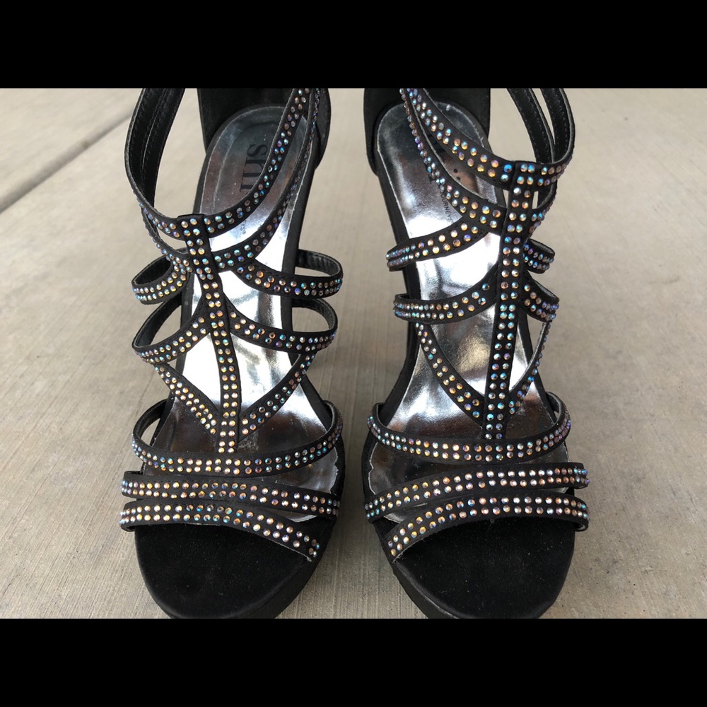 Stiletto heels by Shï